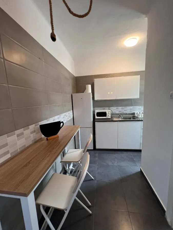 Apartments Near Ramblas - Only For Stays Over 32 Days Barcelona