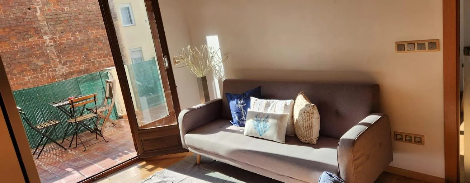 Apartments Near Ramblas - Only For Stays Over 32 Days Barcelona